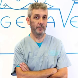 Dr. Claudio Bisio